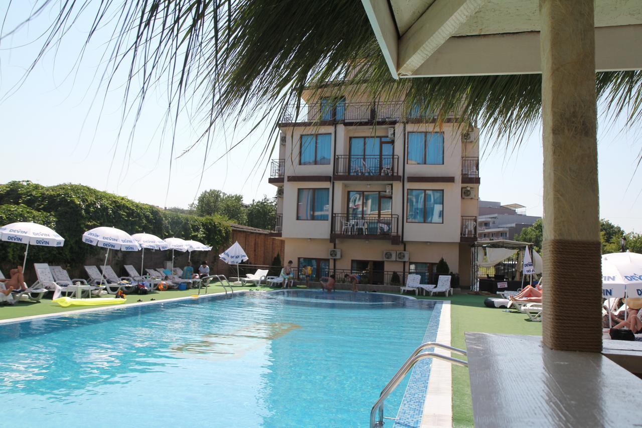 פרימורסקו Salena Hotel מראה חיצוני תמונה