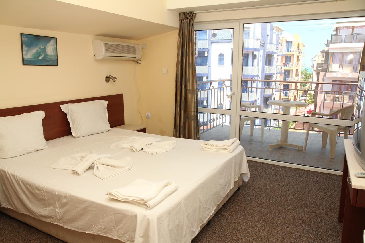 פרימורסקו Salena Hotel מראה חיצוני תמונה