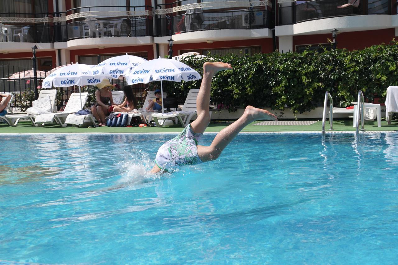 פרימורסקו Salena Hotel מראה חיצוני תמונה